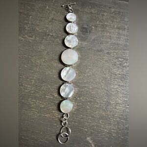 Elegant Mother of Pearl Bracelet set in 925 Sterling Silver‎ 7.5 inch bracelet